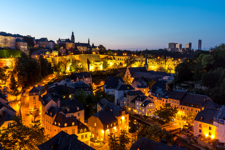 La ciudad de Luxemburgo al atardecer.