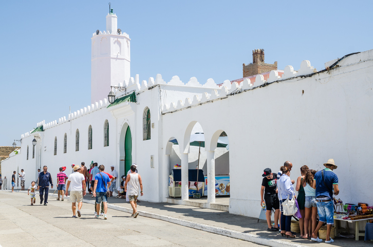 turistas-medina-asilah