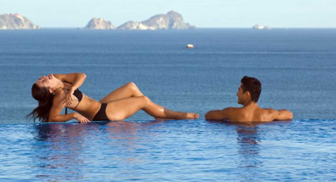 bluebaysensations_BB Punta Serena_infinity pool