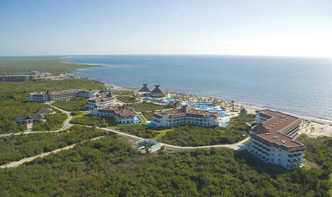 Bluebay Grand Esmeralda, Weddings in hotels by BlueBay Hotels & Resorts