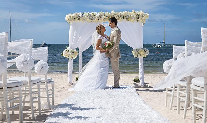 Bluebay Grand Punta Cana, Weddings in hotels by BlueBay Hotels & Resorts