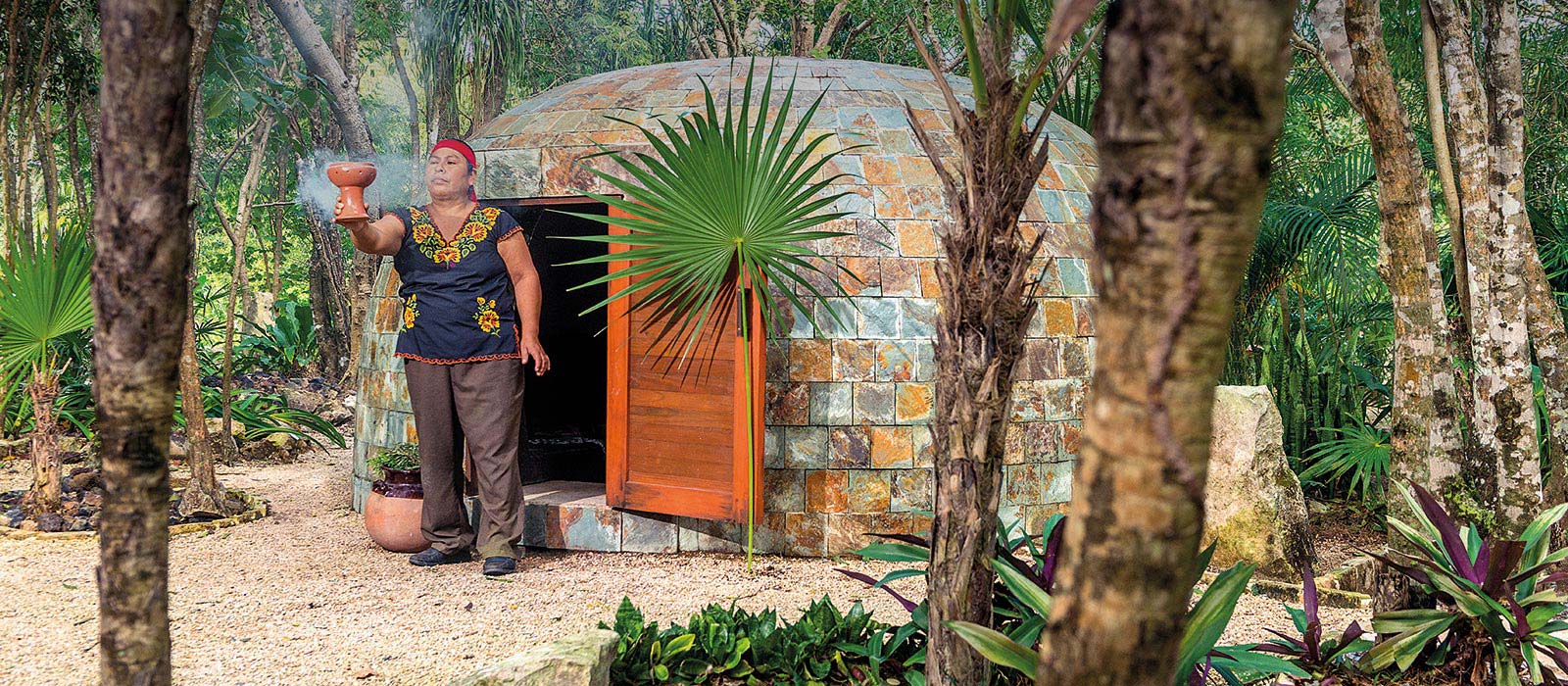 Experiencia temazcal en hoteles Bluebay Resorts