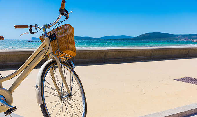Experiencia cycling en hoteles Bluebay Hotels & Resorts