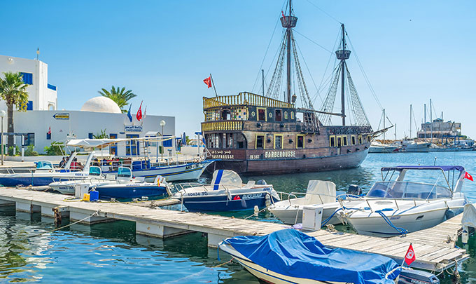 Un puerto deportivo para disfrutar de la costa