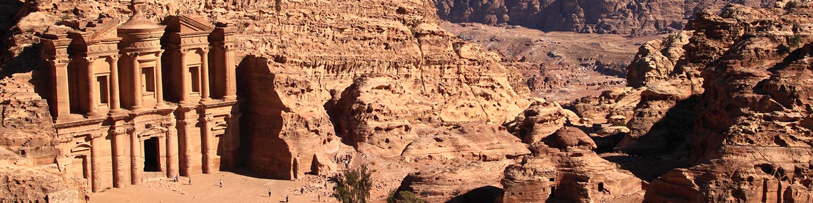 Descubre Petra, descubre el verdadero desierto