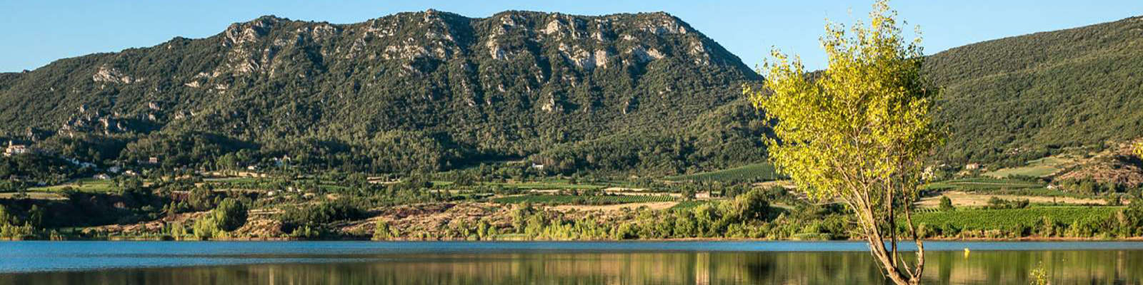 Un lago en el que podrás desconectar del mundo