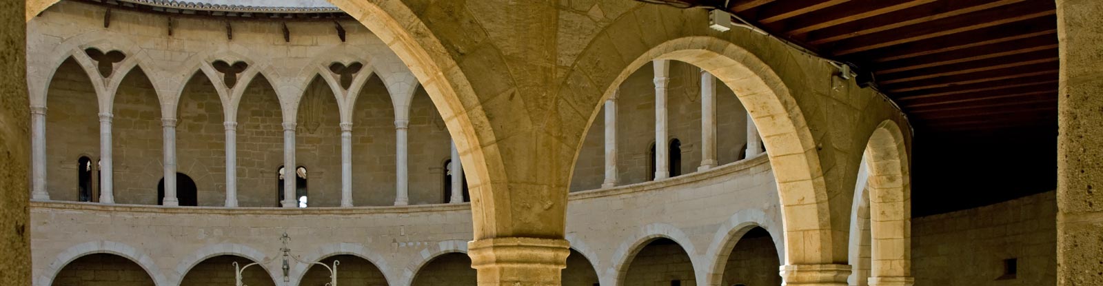 Le Château de Bellver, le passé et le présent majorquin