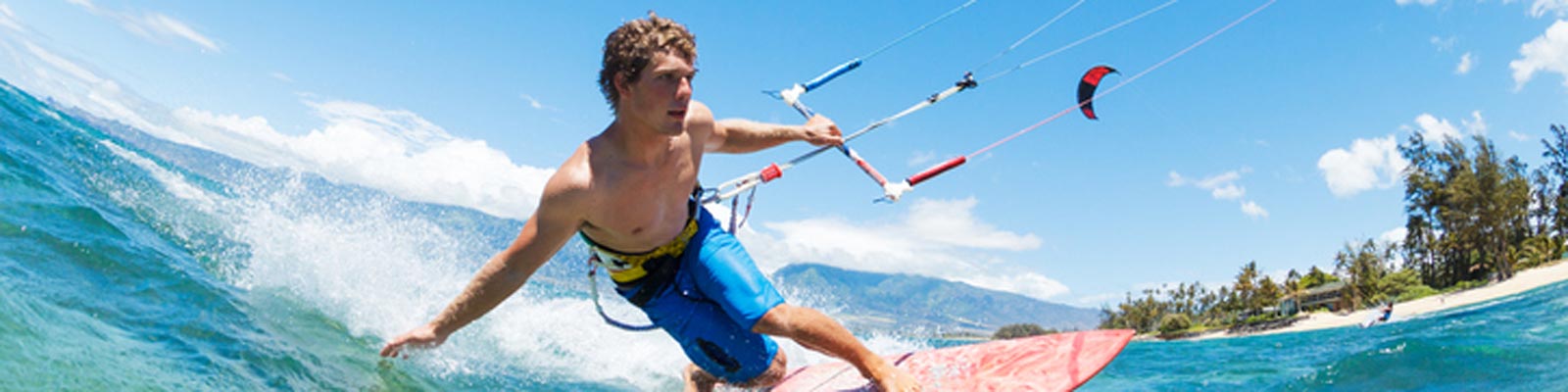 Kite surfing at Santa Marianita beach 