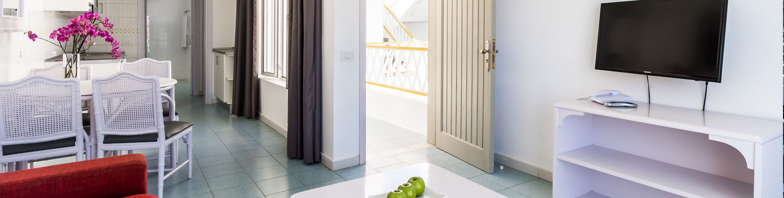 Bellevue Aquarius in Lanzarote, Canary Islands by Bluebay Hotels & Resorts