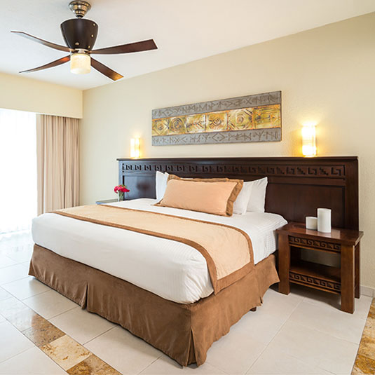 BlueBay Grand Esmeralda от Bluebay Hotels & Resorts