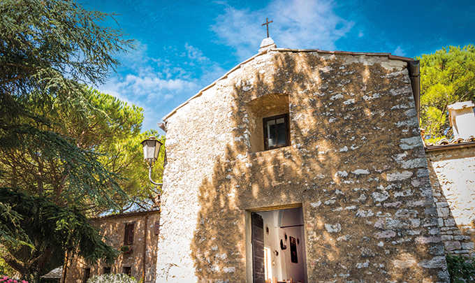 Immerse yourself in the art and culture of Italy