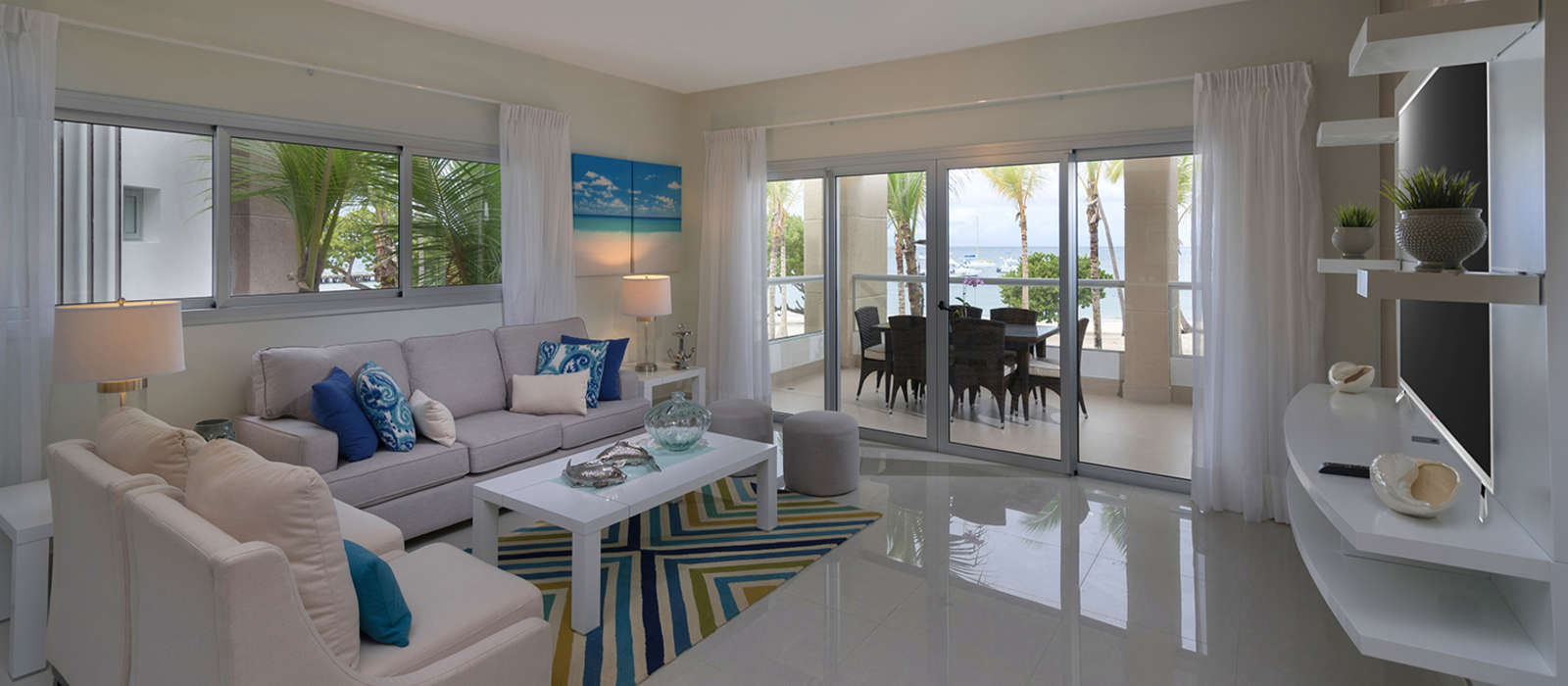 Pressroom Bluebay Hotels & Resorts