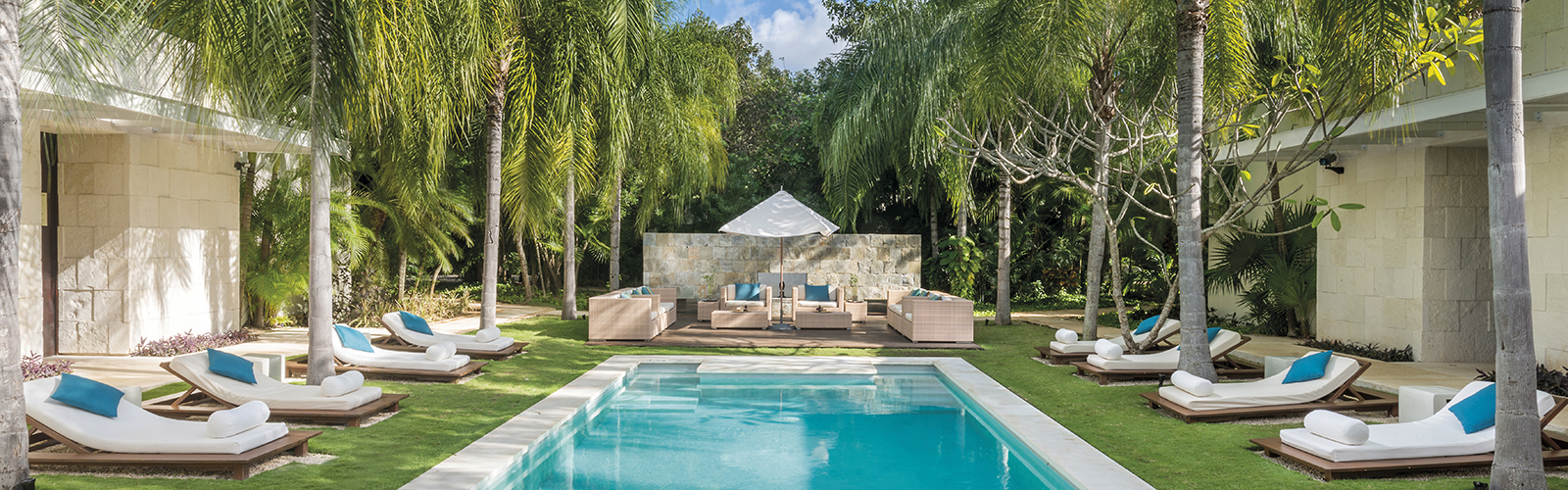 Blue Diamond Luxury Boutique Hotel has been awarded the prestigious AAA 4 Diamond rating