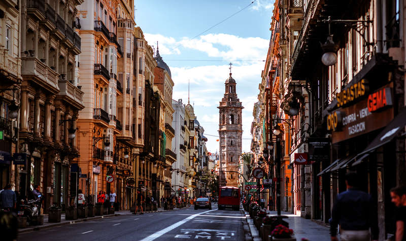 Valencia, connected to the world