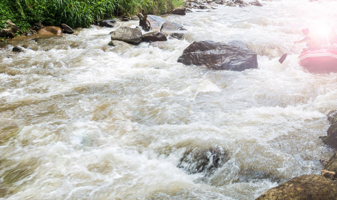 Rivières, eau et rafting