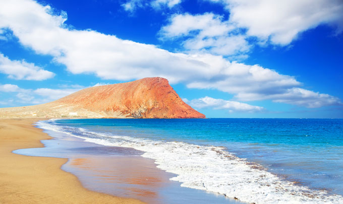 Découvrez la Plage de la Tejita